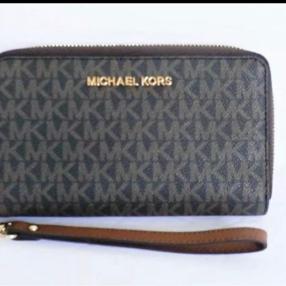 Michael Kors Brown Wristlet Wallet - Picture 6 of 8